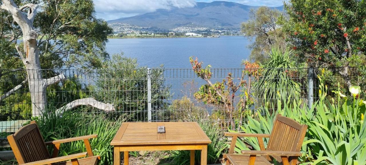 Waterfront Abode - 2 Bedrooms Hobart Kültér fotó