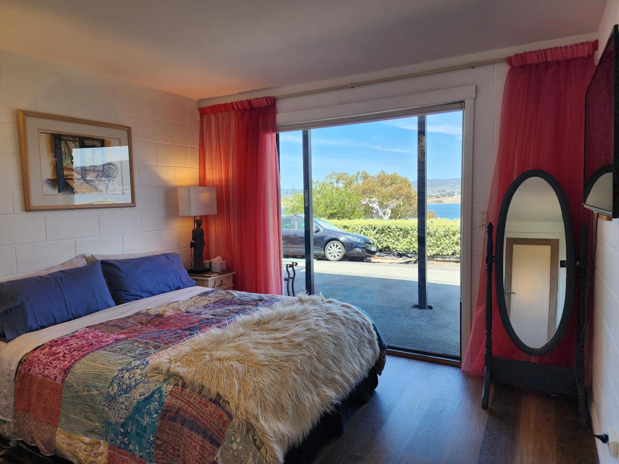 Waterfront Abode - 2 Bedrooms Hobart Kültér fotó